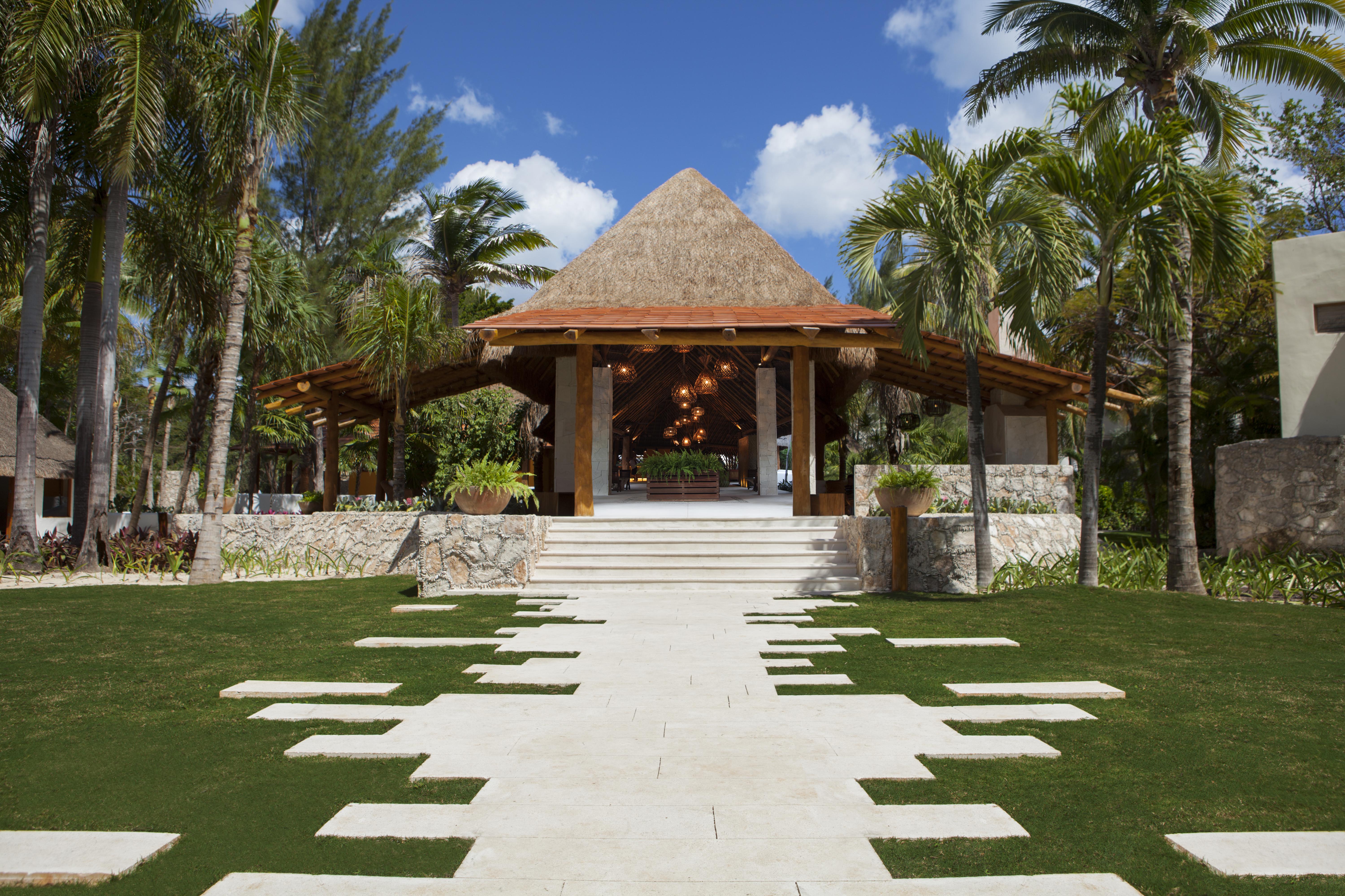 Mahekal Front Resort&spa Resort